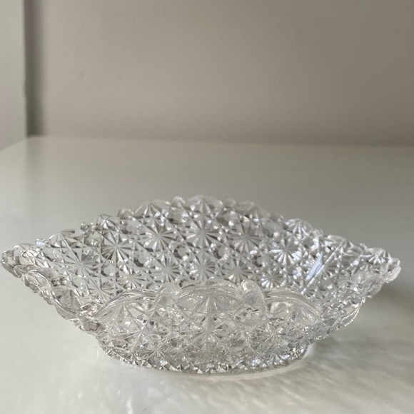 EAPG Gillinder & Sons Daisy and Buttons Antique Berry Nappy Bowl - Set of 4 - Picture 3 of 12